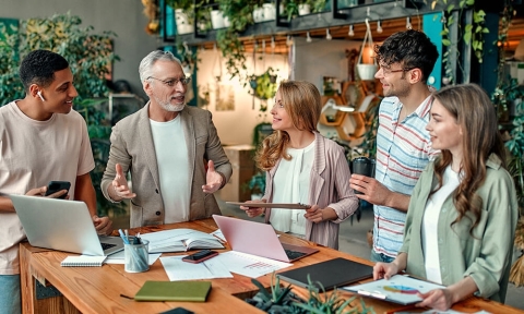 Comment impliquer tous vos collaborateurs, peu importe leur génération ?